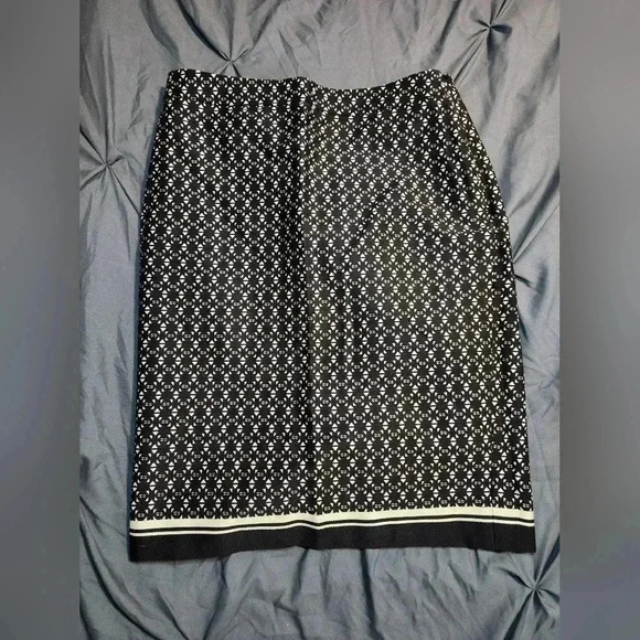 The Limited Woven Pencil Skirt Black/ White Geometric Pattern Womens Size 2 - Picture 1 of 6